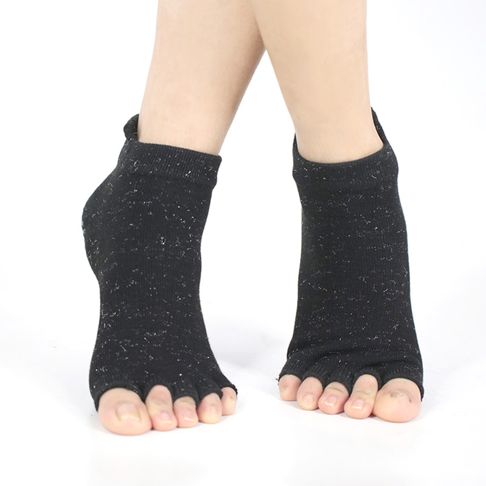 Glänzende Yoga-Socken mit halbem Zehenbereich aus Seide