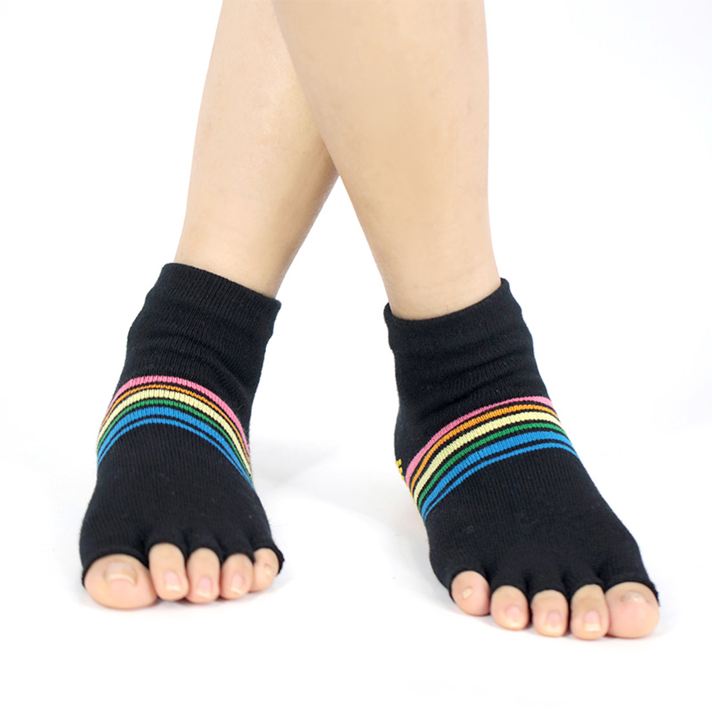 Rutschfeste Yoga-Socken mit fünf Zehen und halber Zehenpartie